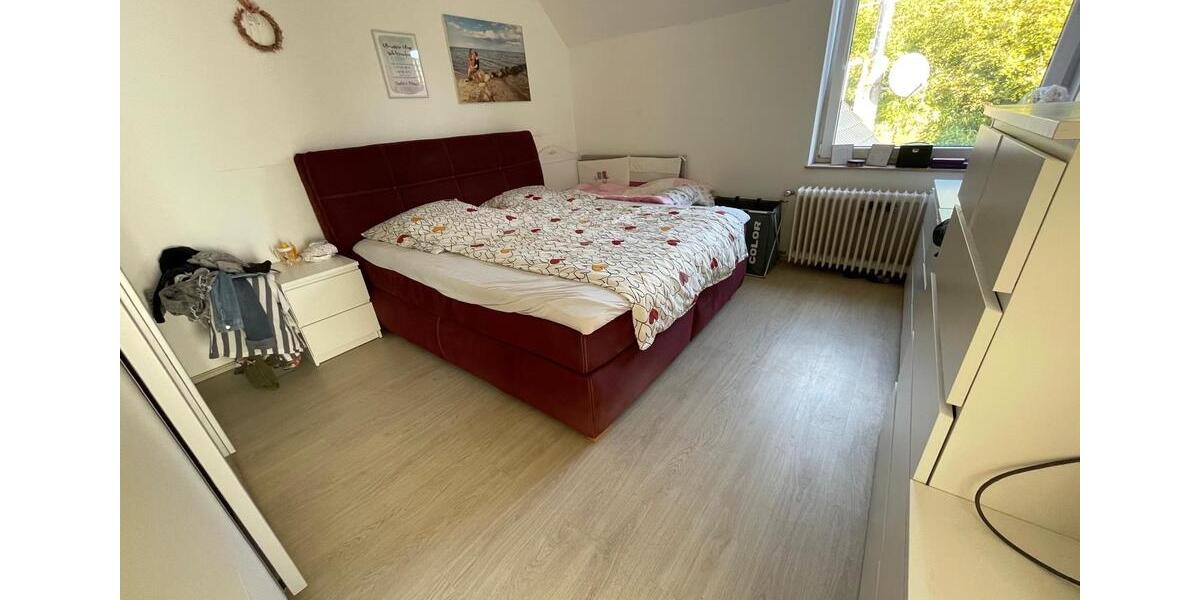 Etagenwohnung Mülheim an der Ruhr Linksruhr - 4 Zimmer, 110 m&sup2;, 1.100&euro; | Angebot:26233300