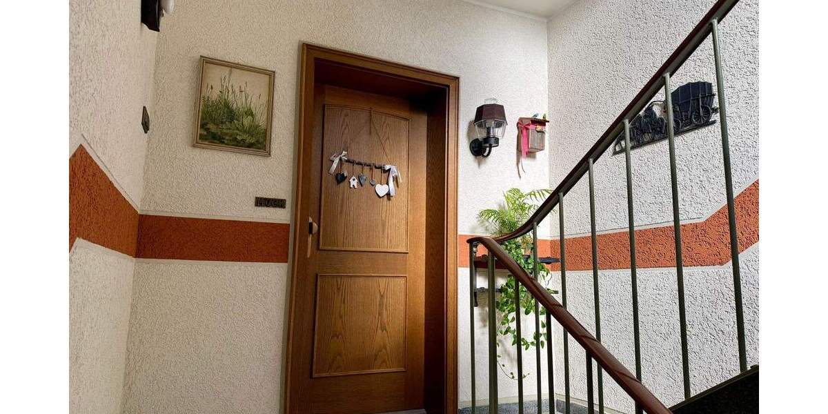 Etagenwohnung Witten Mitte - 3 Zimmer, 103 m&sup2;, 695&euro; | Angebot:25669170