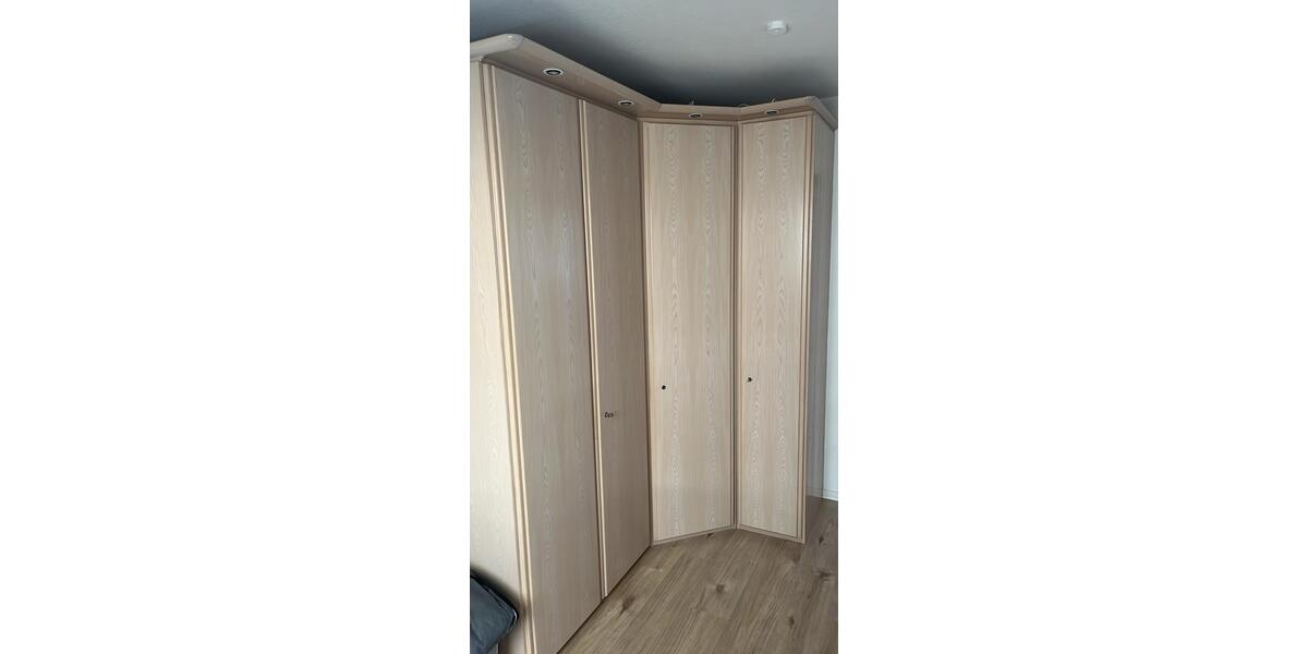 Dachgeschoßwohnung Duisburg Mittelmeiderich - 2 Zimmer, 46 m&sup2;, 707&euro; | Angebot:26395078