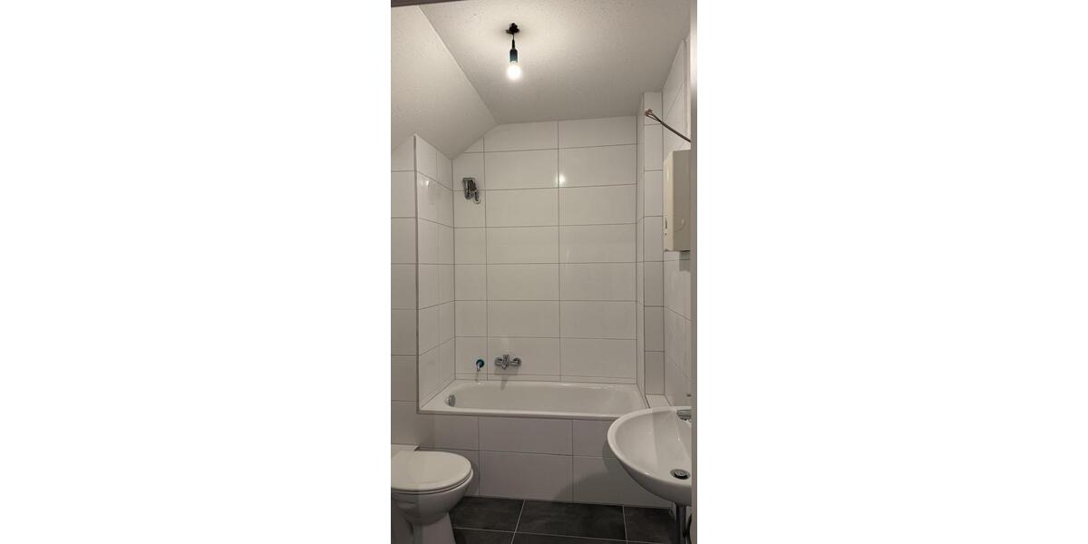 Erstbezug nach Sanierung 3. OG in Bochum-Langendreer 4 zimmer