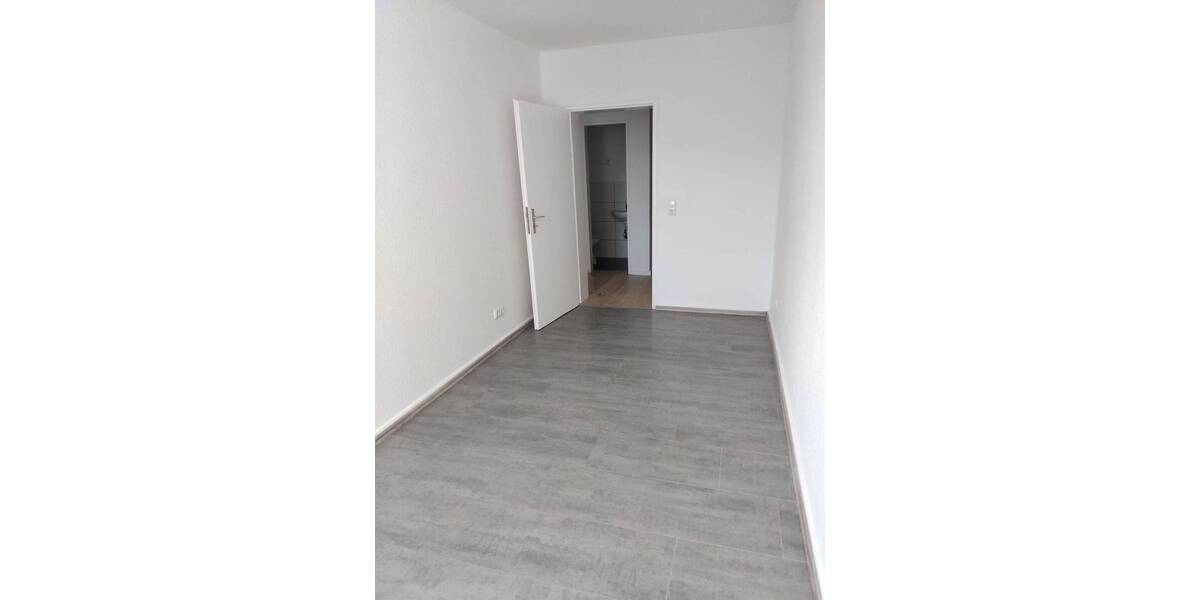 Etagenwohnung Gelsenkirchen Feldmark - 3 Zimmer, 83 m&sup2;, 589&euro; | Angebot:26917383