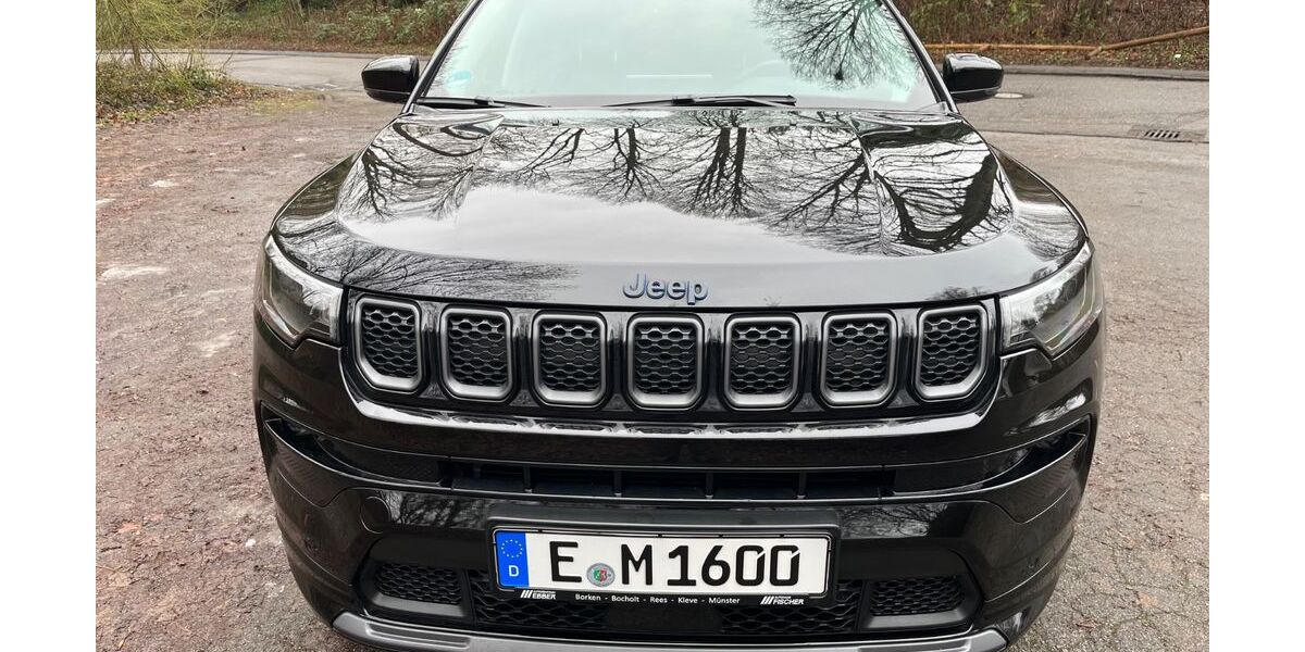 Jeep Compass 75.850 km 21.900 &euro; Essen 45138