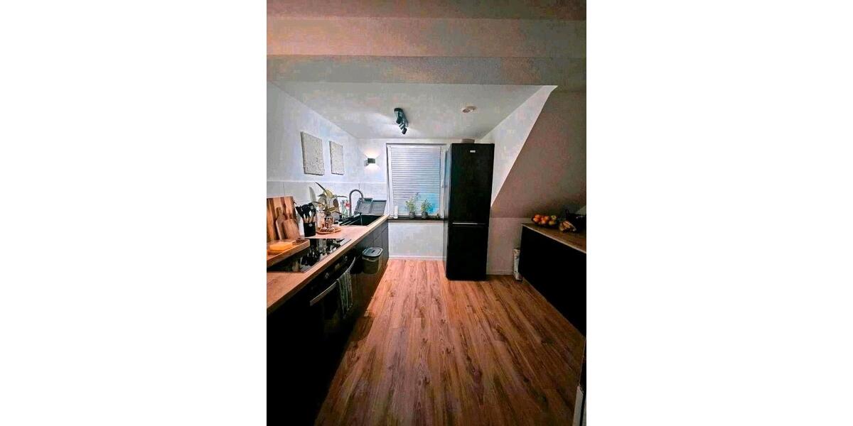 Dachgeschoßwohnung Gelsenkirchen Gelsenkirchen-West - 3 Zimmer, 65 m&sup2;, 840&euro; | Angebot:26415562