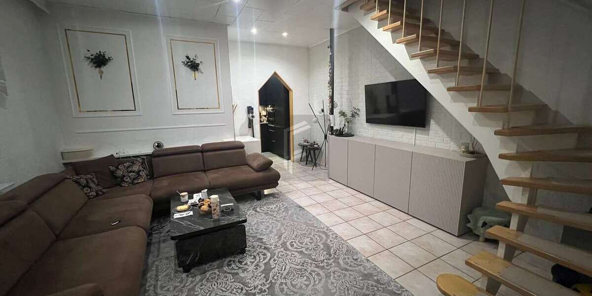 Einfamilienhaus Oberhausen Alstaden - 3.5 Zimmer, 98 m&sup2;, 159.000&euro; | Angebot:27487709