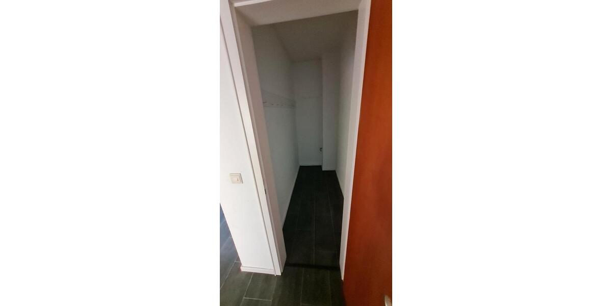 Erdgeschoßwohnung Dinslaken - 3.5 Zimmer, 80 m&sup2;, 740&euro; | Angebot:26405961