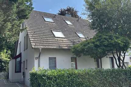 Haus zum Mieten in Düsseldorf 3.250 € 220 m²