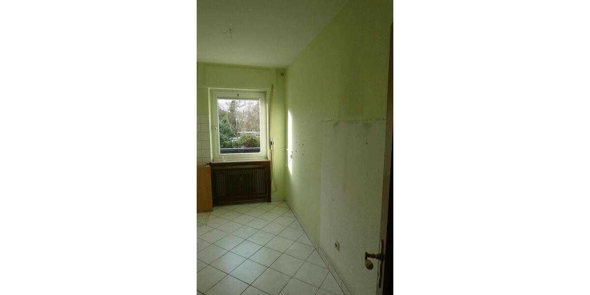 Duisburg Buchholz: Schöne 3 Zi-Wohnung+Hobbyraum+Balkon 86qm 4 zimmer