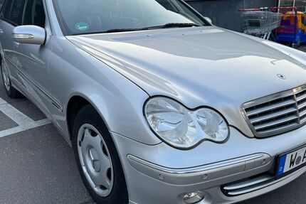 Mercedes-Benz C 200 247.706 km 3.200 &euro; Wuppertal 42111