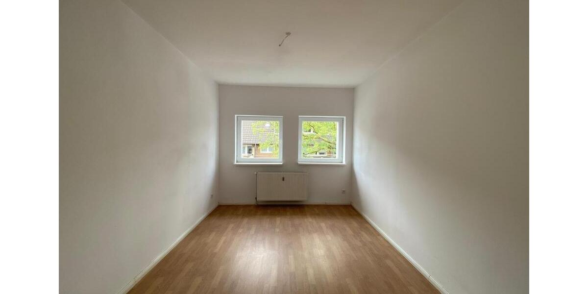 Exklusiv sanierte 4,5-Zimmer-Wohnung mit Balkon – Erstbezug nach Komplettsanierung 4 zimmer