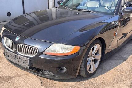 BMW Z4 238.000 km 6.750 &euro; Duisburg 47229