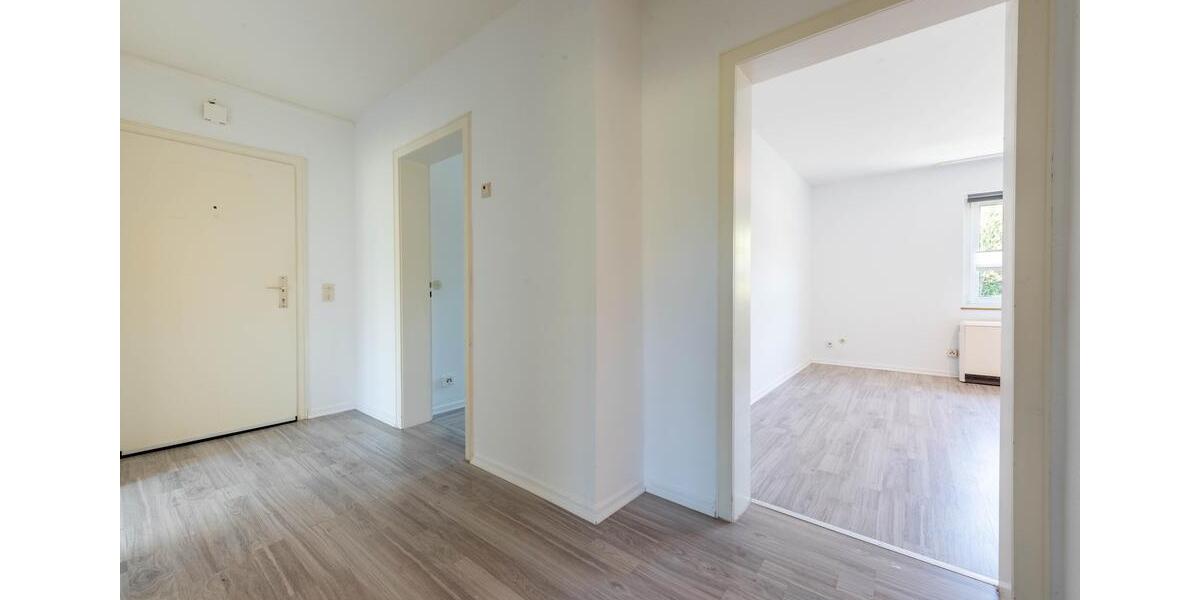 Etagenwohnung Essen Stadtbezirk IV - 3.5 Zimmer, 60 m&sup2;, 600&euro; | Angebot:26532542