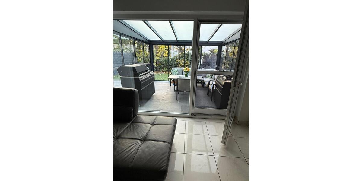 Modernes Reihenendhaus mit traumhaftem Wintergarten 5 zimmer