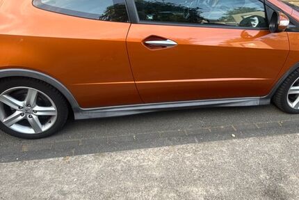 Honda Civic 268.000 km 2.500 &euro; Oberhausen 46049