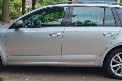 Skoda Octavia 144.438 km 8.000 &euro; Recklinghausen, Stadt 45663