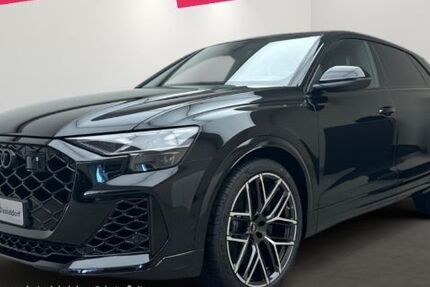 Audi RSQ8 6.000 km 145.880 € Düsseldorf 40233