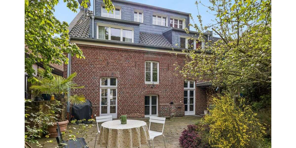 Einfamilienhaus Essen Stadtbezirk IX - 11 Zimmer, 309 m&sup2;, 1.350.000&euro; | Angebot:26882365