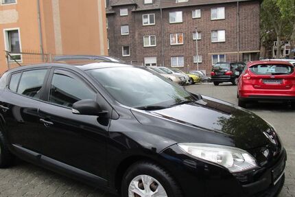 Renault Megane 156.000 km 3.799 &euro; Oberhausen 46117