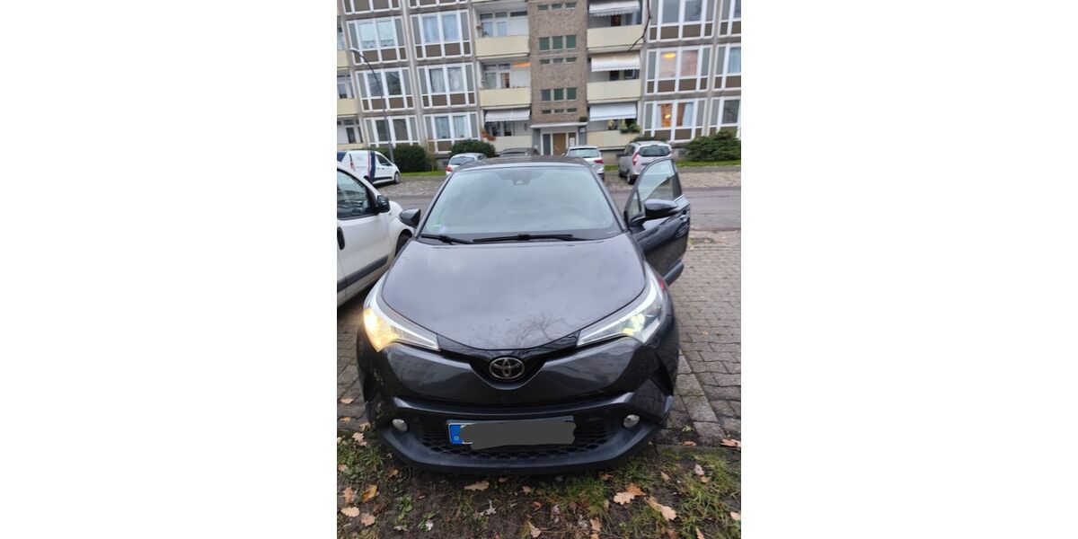 Toyota C-HR 93.500 km 14.600 &euro; Oberhausen 46045