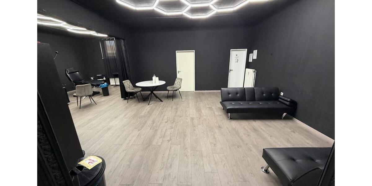 Ladenlokal mit schönem Schaufenster in Bottrop zimmer