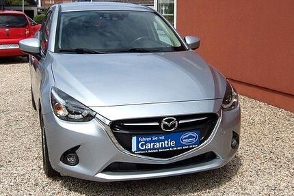 Mazda 2 26.700 km 11.850 &euro; Bottrop 46242