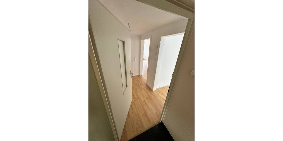 Etagenwohnung Essen Südviertel - 2 Zimmer, 44 m&sup2;, 420&euro; | Angebot:23943545