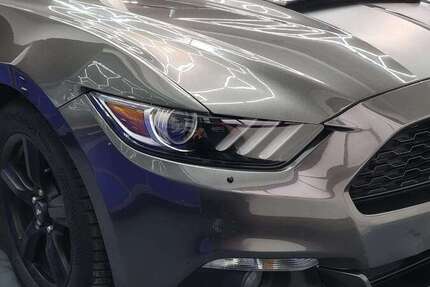 Ford Mustang 113.000 km 23.000 &euro; Herne 44627