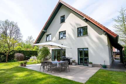 Haus zum Mieten in PetershagenEggersdorf 2.300 € 173 m²
