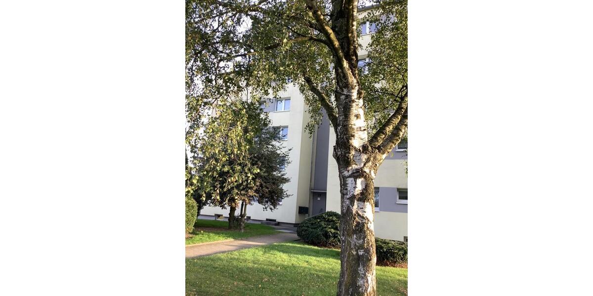 Grüne, ruhige Wohnlage: einzugsfertige 3-Zimmer-Wohnung mit Balkon 3 zimmer