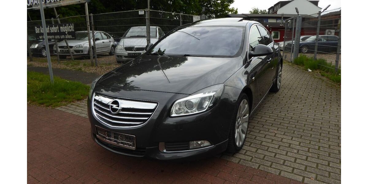 Opel Insignia 199.000 km 5.990 &euro; Duisburg 47249