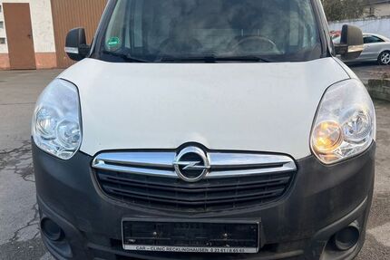 Opel Combo 163.000 km 3.350 &euro; Oberhausen 46045