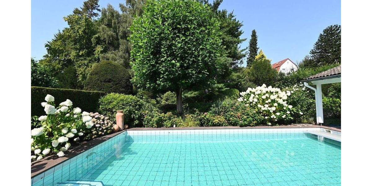 Einfamilienhaus Essen Werden - 6 Zimmer, 242 m&sup2;, 1.350.000&euro; | Angebot:23940492