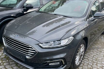 Ford Mondeo 124.825 km 10.800 &euro; Gelsenkirchen 45886