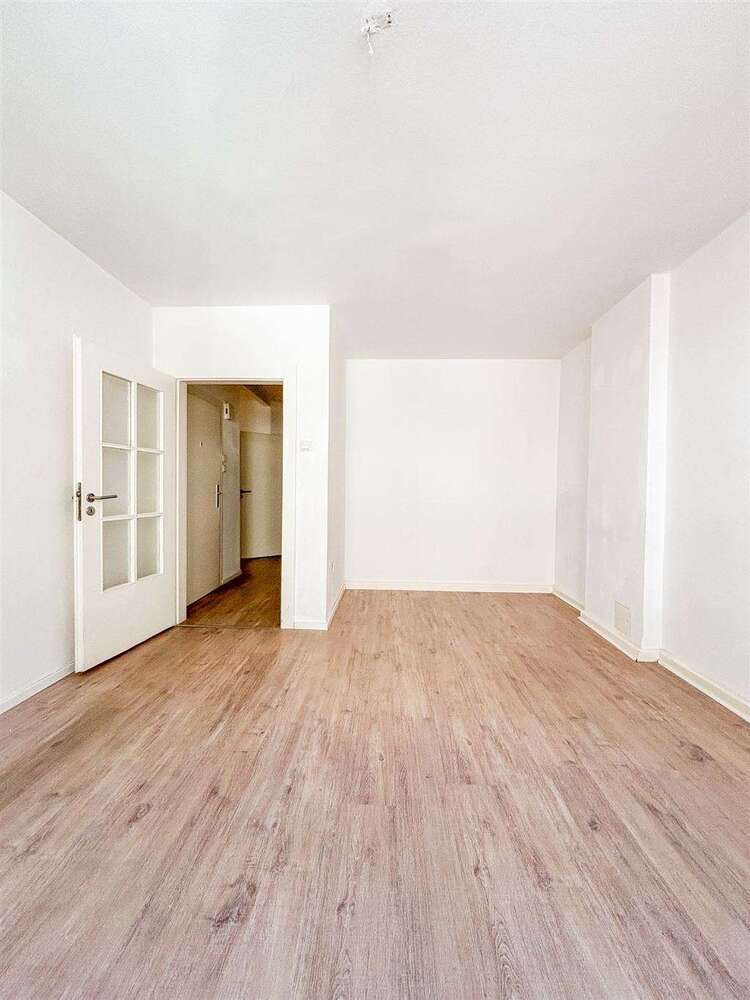 Wohnung zum Kaufen in Düsseldorf 490.000 € 94.69 m²