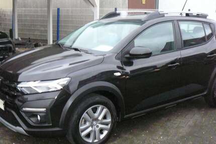 Dacia Sandero 23.000 km 12.750 &euro; Dinslaken 46537