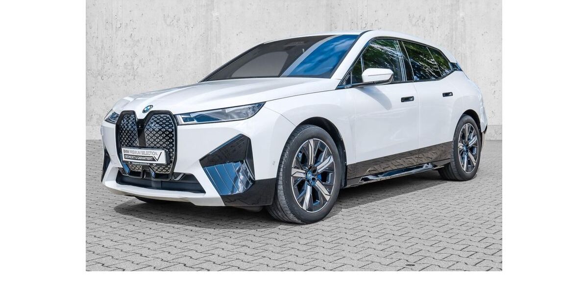 BMW iX 58.490 km 44.840 &euro; Velbert 42553