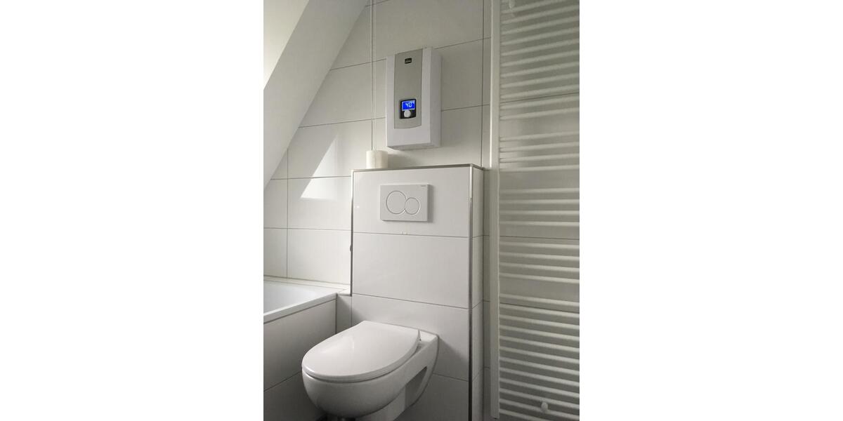 Dachgeschoßwohnung Duisburg Huckingen - 2 Zimmer, 47 m&sup2;, 750&euro; | Angebot:25825808