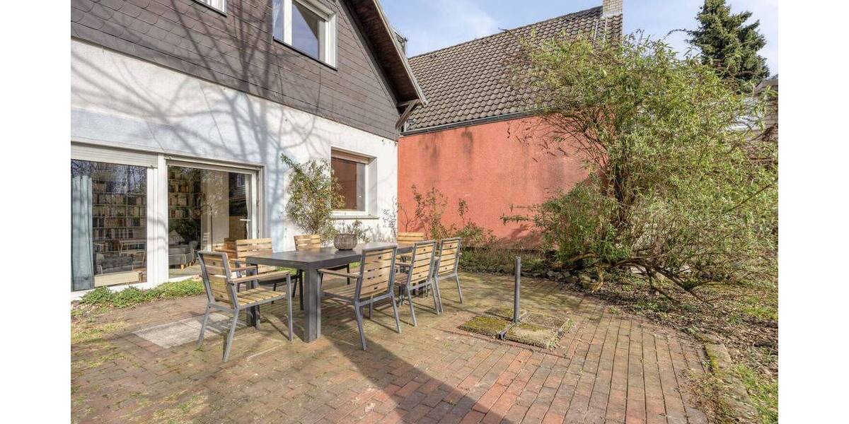 Doppelhaushälfte Recklinghausen Stadtmitte - 6 Zimmer, 170 m&sup2;, 425.000&euro; | Angebot:26202336
