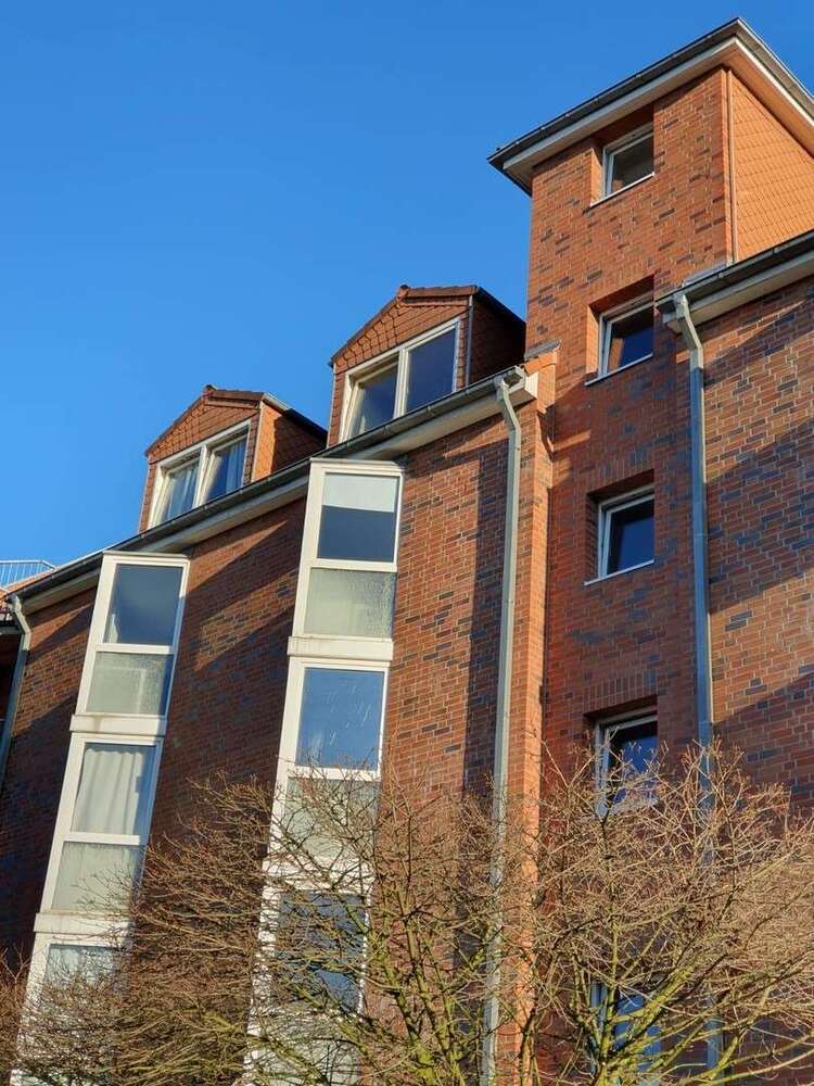 Wohnung zum Mieten in Düsseldorf 340 € 21.48 m²