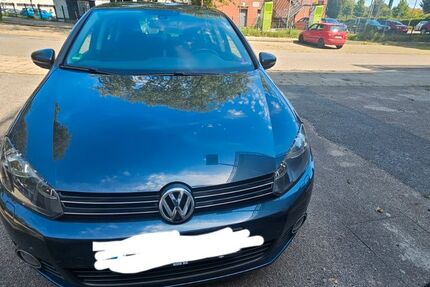 VW Golf 165.000 km 5.500 &euro; Marl 45772