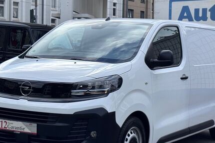 Opel Vivaro 20.356 km 21.750 &euro; Oberhausen 46045