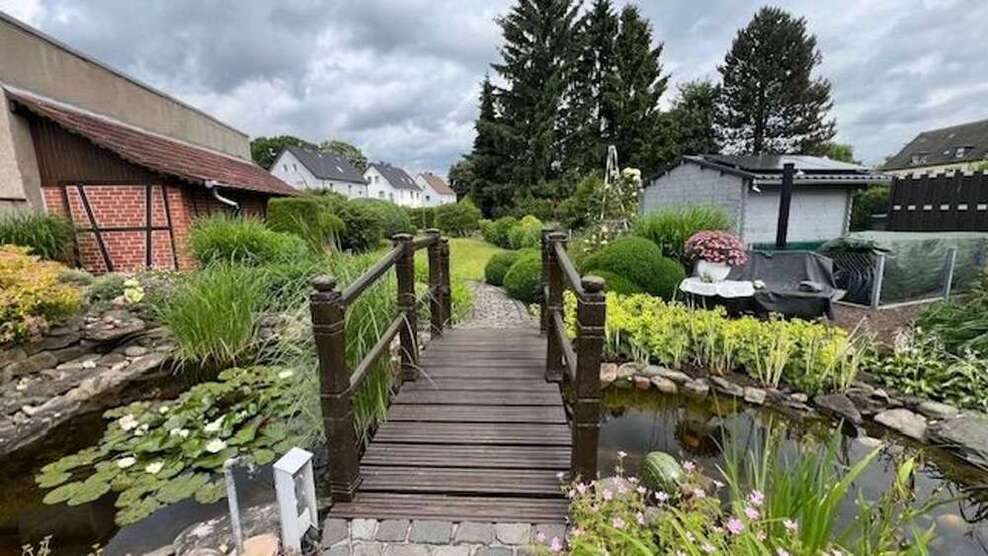 Haus zum Kaufen in Castrop-Rauxel 262.000 € 108 m²