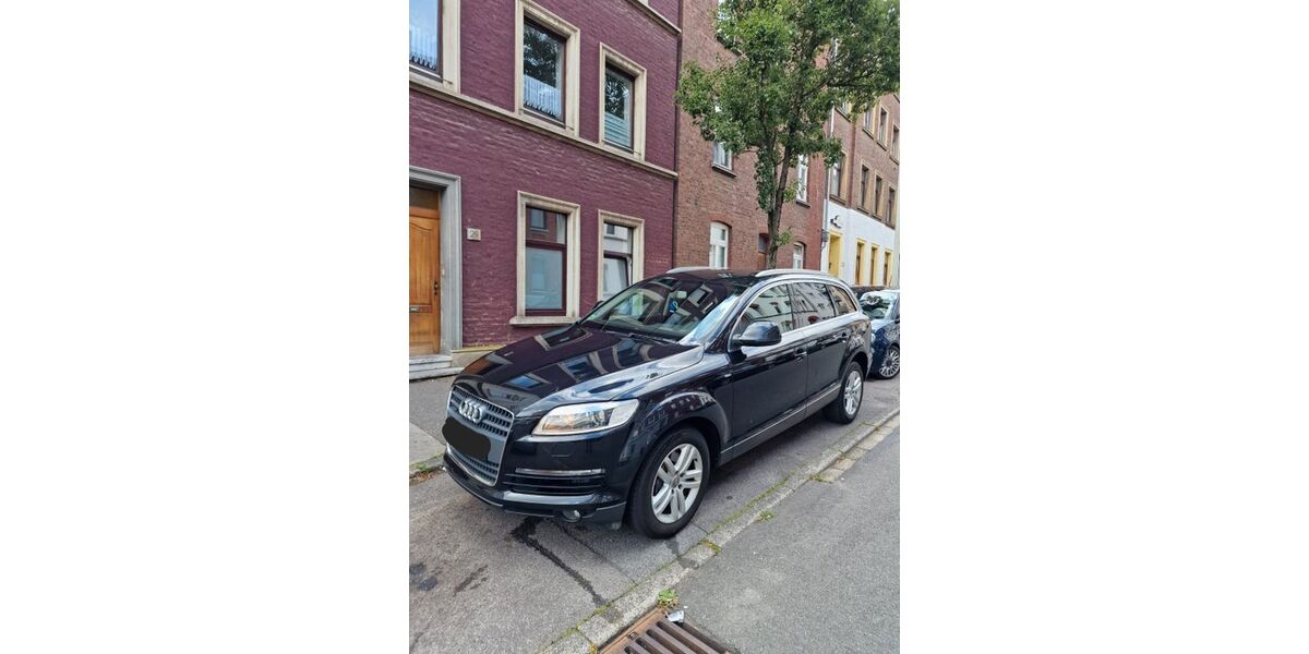 Audi Q7 271.000 km 6.300 &euro; Essen 45327