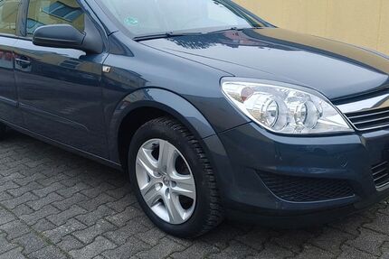 Opel Astra 119.500 km 2.999 &euro; Essen 45326