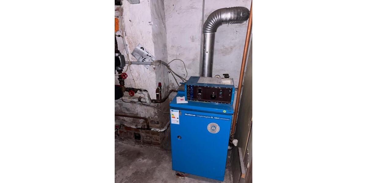 Mehrfamilienhaus, Wohnhaus Duisburg Mittelmeiderich - 6 Zimmer, 120 m&sup2;, 299.000&euro; | Angebot:23566553