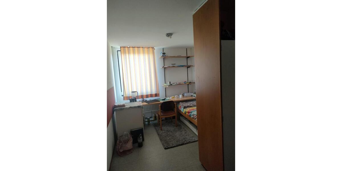 Etagenwohnung Bochum Laer - 1 Zimmer, 15 m&sup2;, 450&euro; | Angebot:25830183