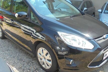 Ford C-Max 96.000 km 6.999 &euro; Duisburg 47249