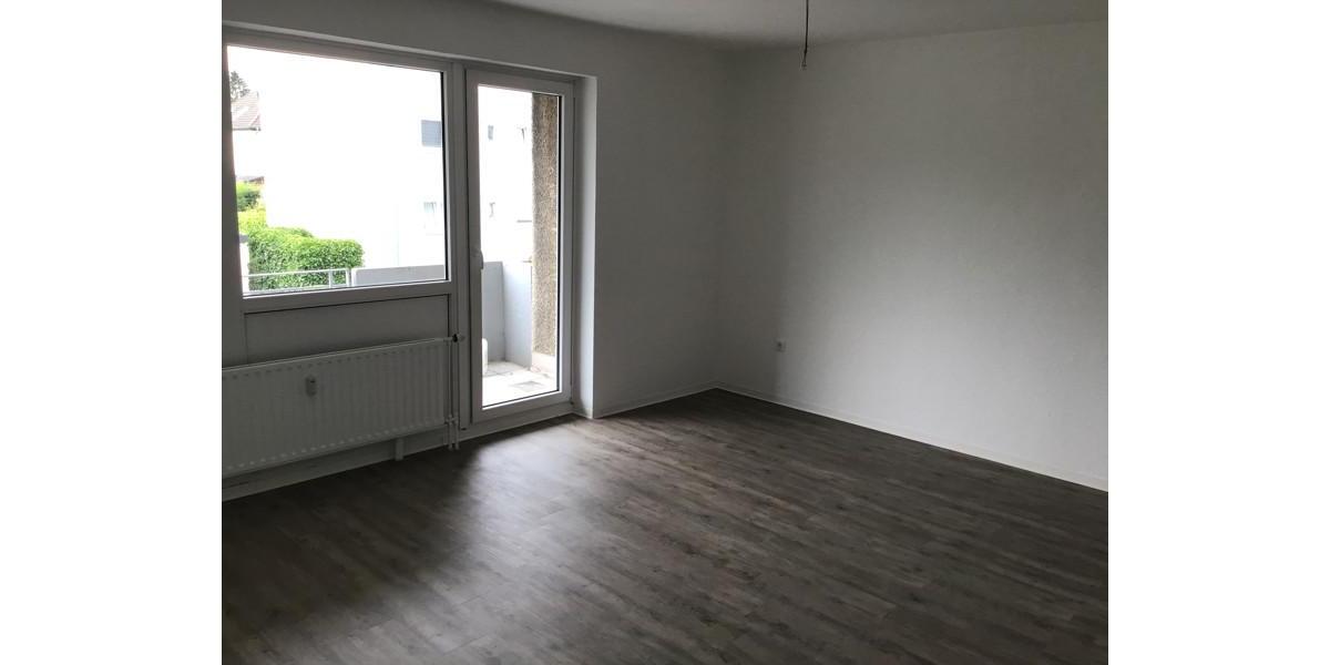 Miet mich - 3-Zi.-Whg. mit Balkon in GE-Erle 3 zimmer