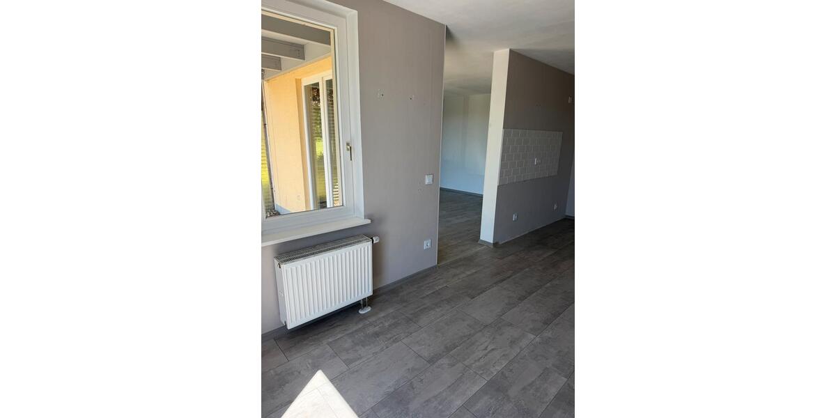 Etagenwohnung Wuppertal Dönberg - 2 Zimmer, 67 m&sup2;, 592&euro; | Angebot:26444523