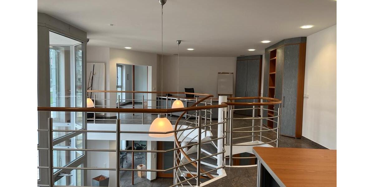 Repräsentative Büro- Praxisfläche am Marktplatz Herne-Sodingen zimmer