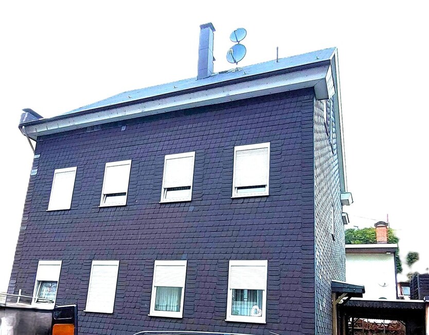 5 Fam.- Haus in Remscheid – Süd mit Carport zimmer